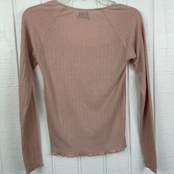 UO Out from Under Women Pointelle Long Sleeve Top Fairy Pink Size Medium FLAW - Picture 4 of 8